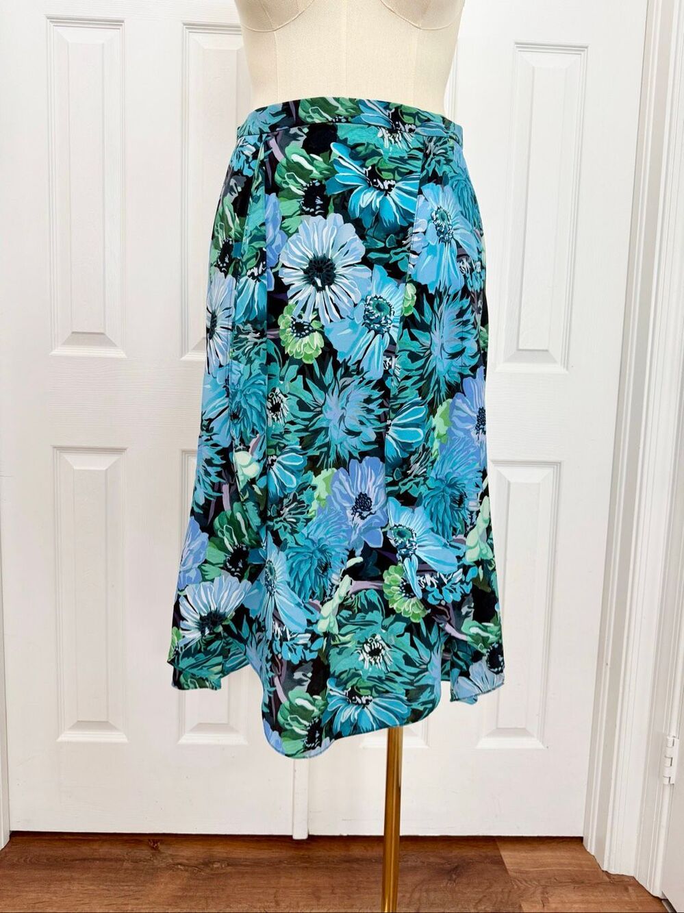 Stella McCartney Blue Multi Naya Floral Silk Midi Skirt 46 Large US 10 12